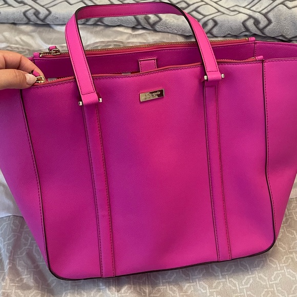 Kate Spade Tote - Picture 3 of 4